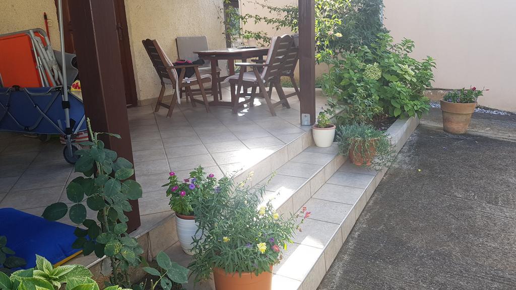 Apartment Ecio Баньоле Екстер'єр фото