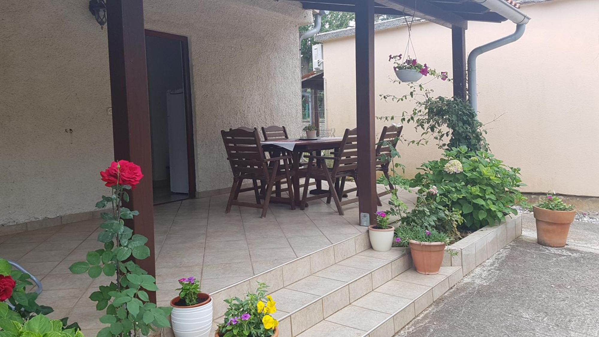 Apartment Ecio Баньоле Екстер'єр фото